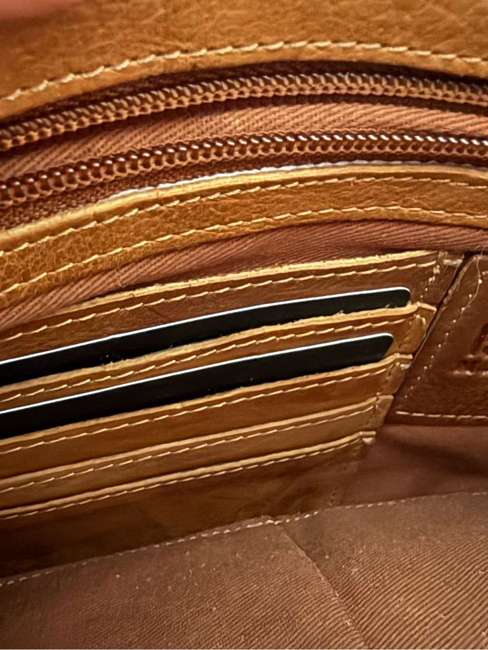 Latico Callie Cognac Tan Leather Hobo Bag - Versatile Everyday Shoulder Bag - Picture 8 of 14